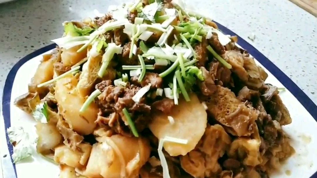 干豆角大烩菜,豪爽陕北人的西北菜,味道鲜美,百吃不厌