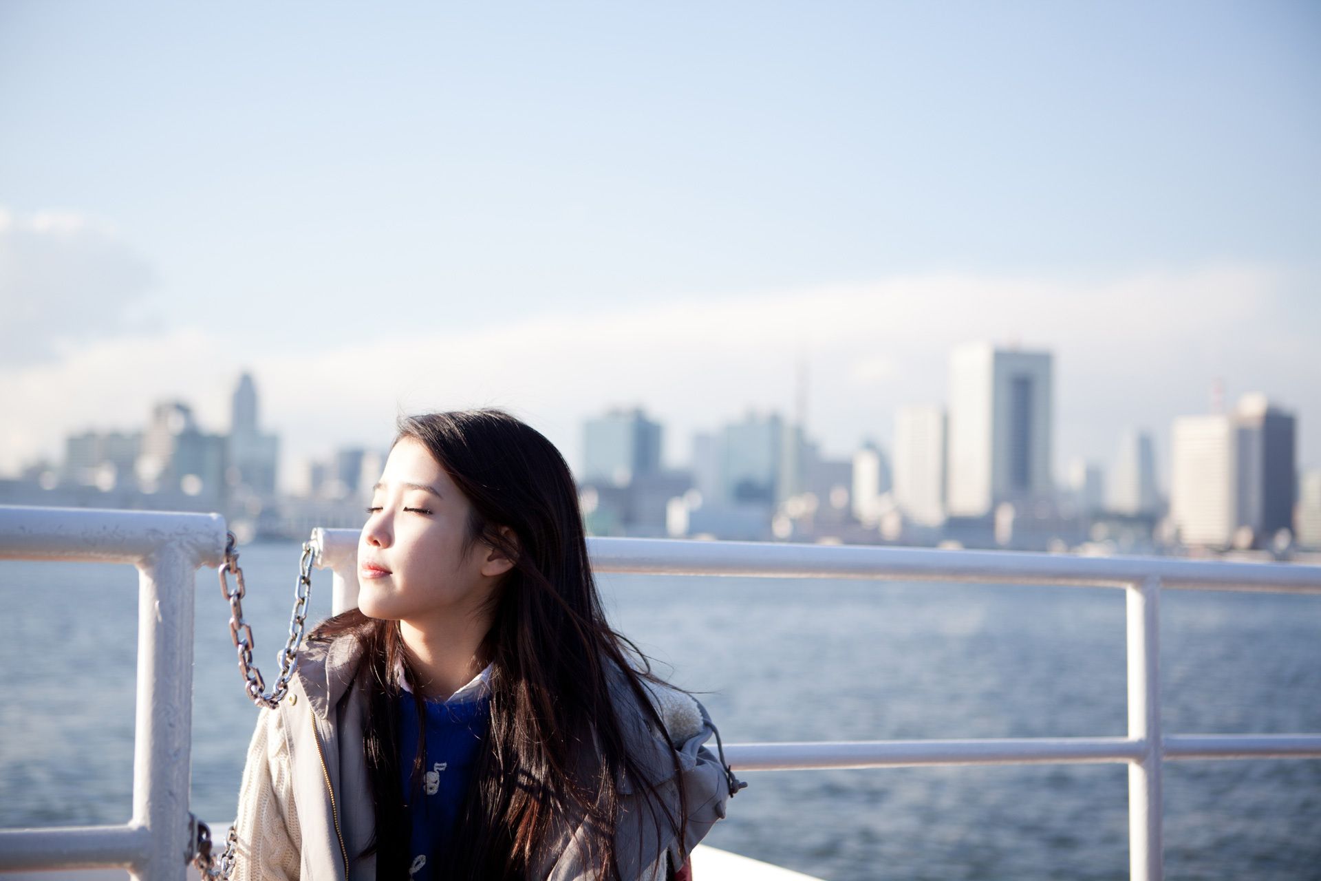 iu李智恩:国民妹妹,既有偶像歌手的外表也有实力歌手的能力