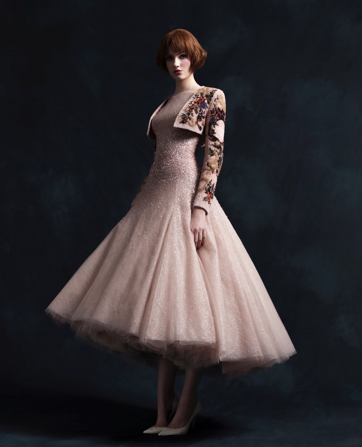 黎巴嫩奢华礼服krikor jabotian,高级定制华丽璀璨,光彩四溢!