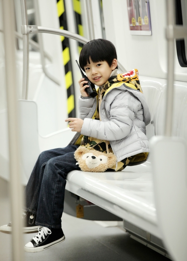 潘粤明儿子成最帅星二代!但是董洁一直限制潘粤明看孩子!