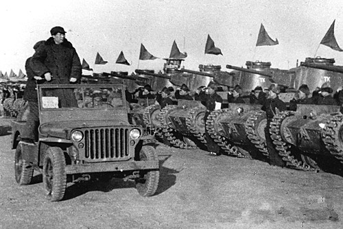 1949年的阅兵:张张激动人心,图5是第一方阵!