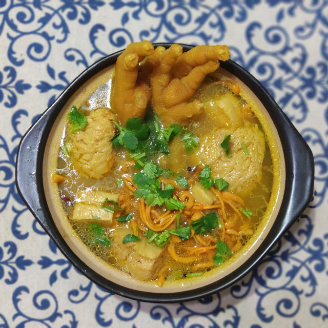 猴头菇虫草花鸡脚汤,鲜美营养滋补,味道一级棒