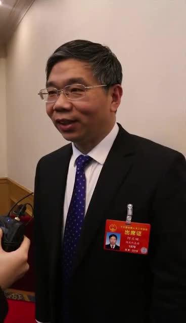 全国人大代表,黄冈中学校长何兰田:家长应该降低对孩子的期望值