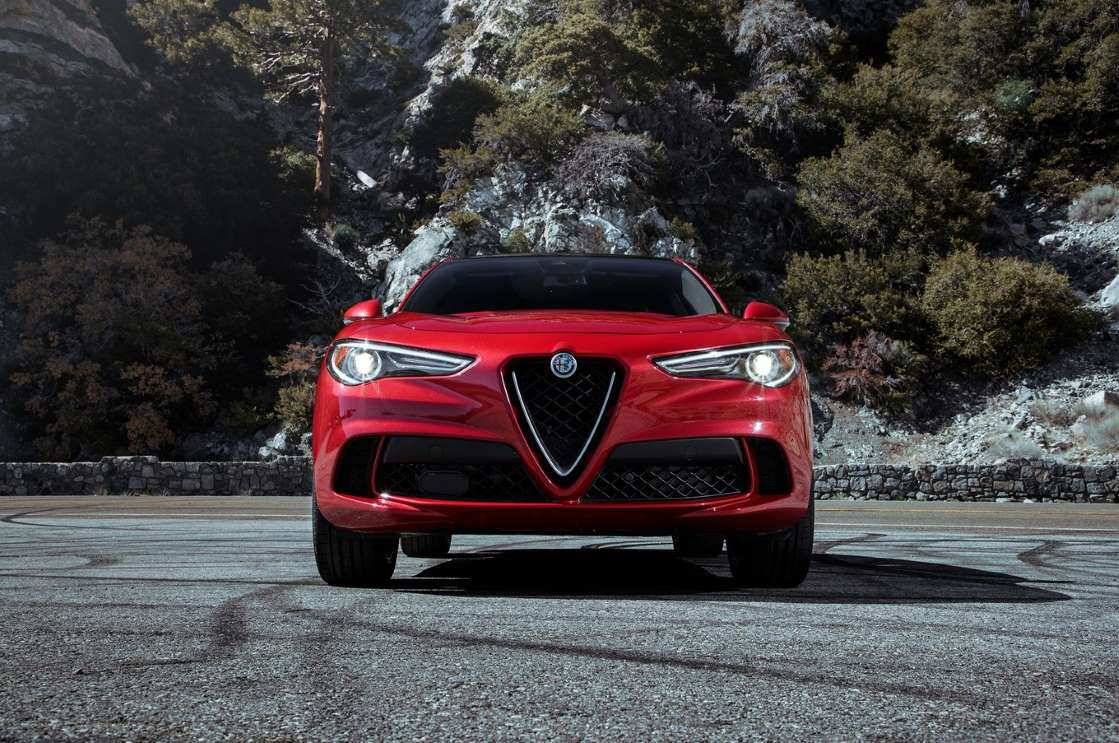 阿尔法罗密欧suv(阿尔法罗密欧suv图片)