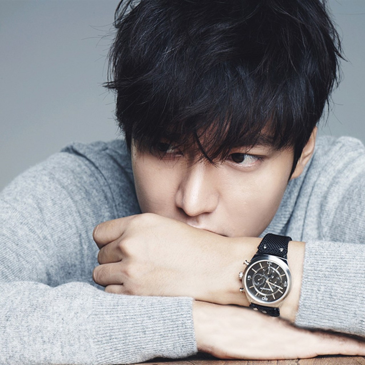 理想型#"长腿欧巴"李敏镐曾表示,觉得吸引自己的女孩,要有吸引力的