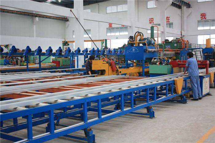 铝型材挤压车间