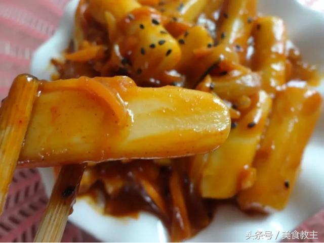 年年高升!教你做超级简单的炒年糕,美味可口诱人,春节一定要做