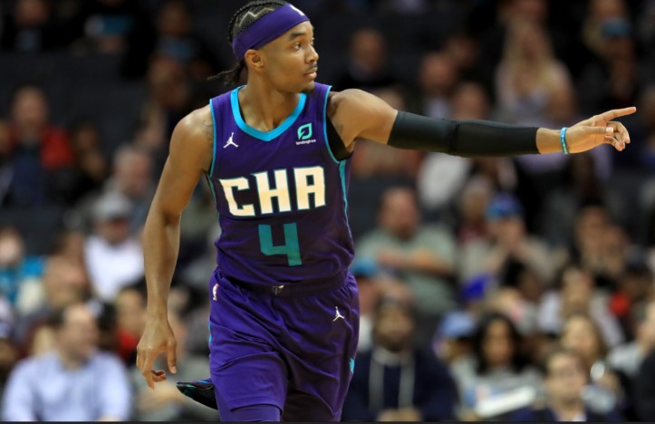 本赛季少了库里的三分榜是怎样的?哈登一骑绝尘,两新秀排名前列