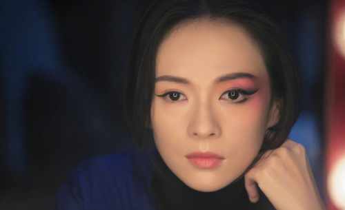 4大女星因英语让人笑掉大牙!谢娜榜上有名,唯独她靠实力翻身