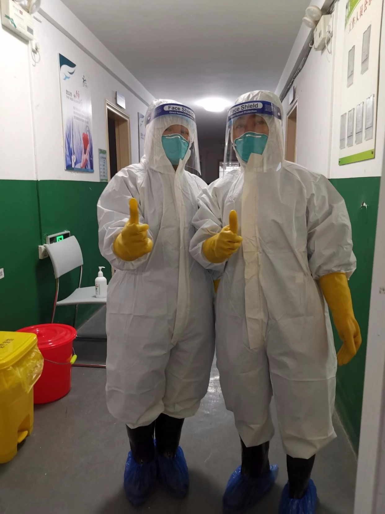 不退!息烽县人民医院全员奋战抗疫一线