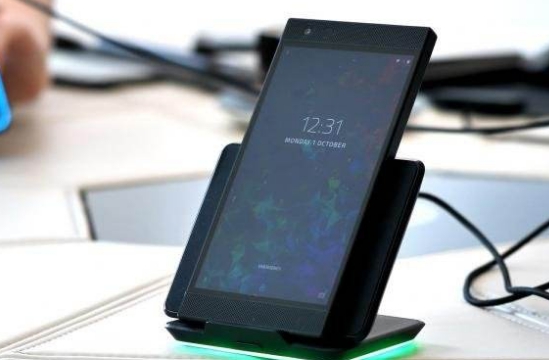 雷蛇razer phone 2,不容小觑力量