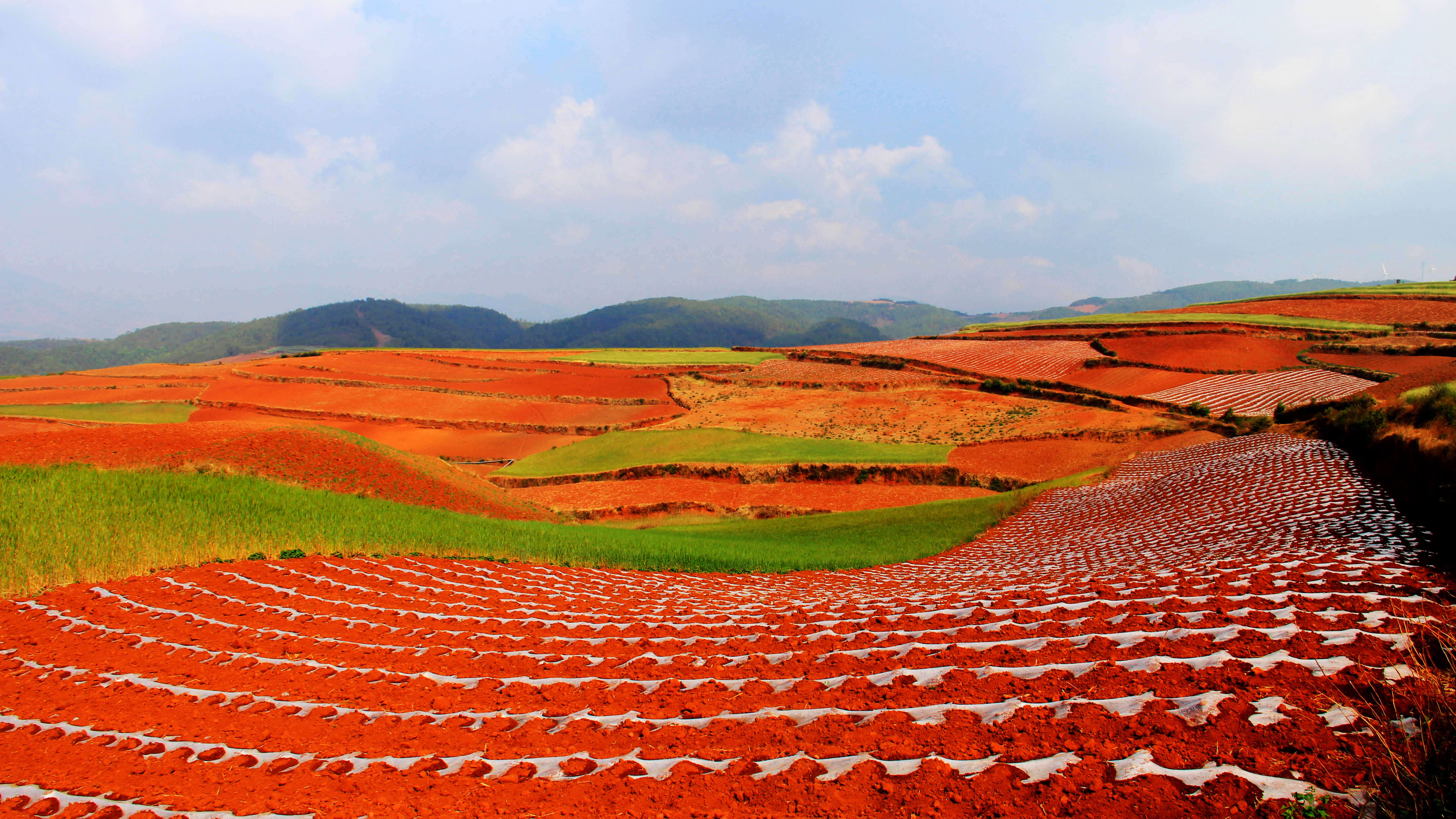 中国大地竟有如此神奇的东川红土地