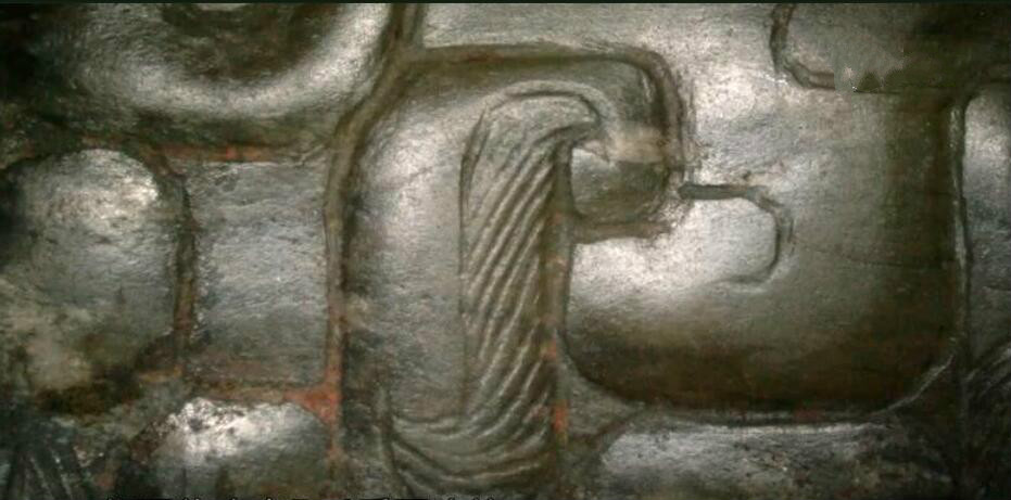 古玉学步(176):工到极致费思量 微痕显得真文章