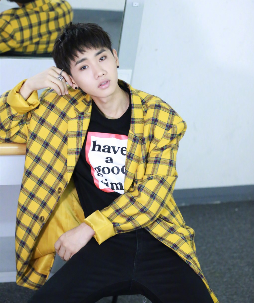 《天天向上》曝光汪苏泷恋情!女友竟是湖南卫视的当家花旦!