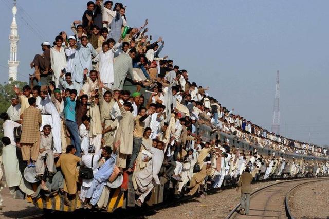 坐飞机也能有"挂票"?网友:这不服不行