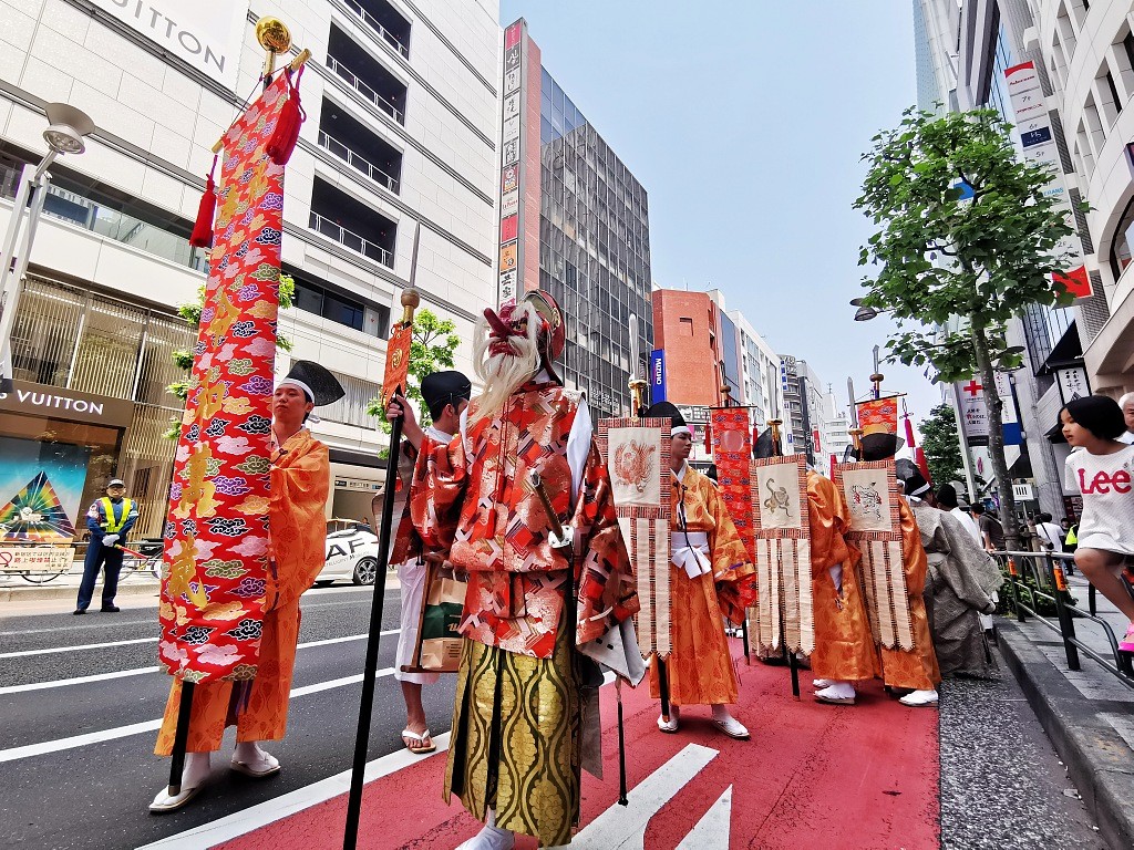 当地时间2019年05月26日,日本东京,"花园神社例大祭"最重要的一项仪式