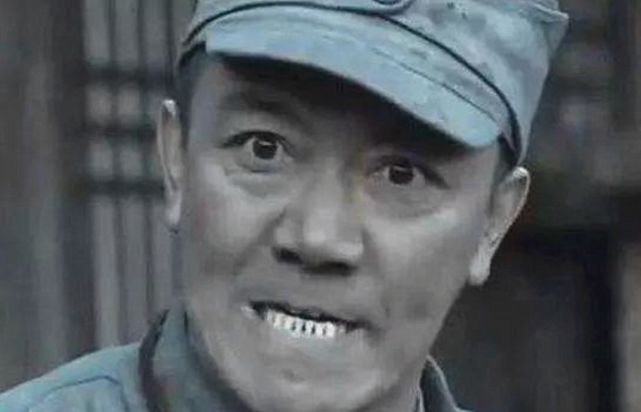 亮剑3未播先凉,李幼斌出面直怼,战地护士还穿紧身衣?