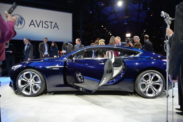 别克终于爆发了,新上市这款车吊打捷豹,配置高端,仅20万!