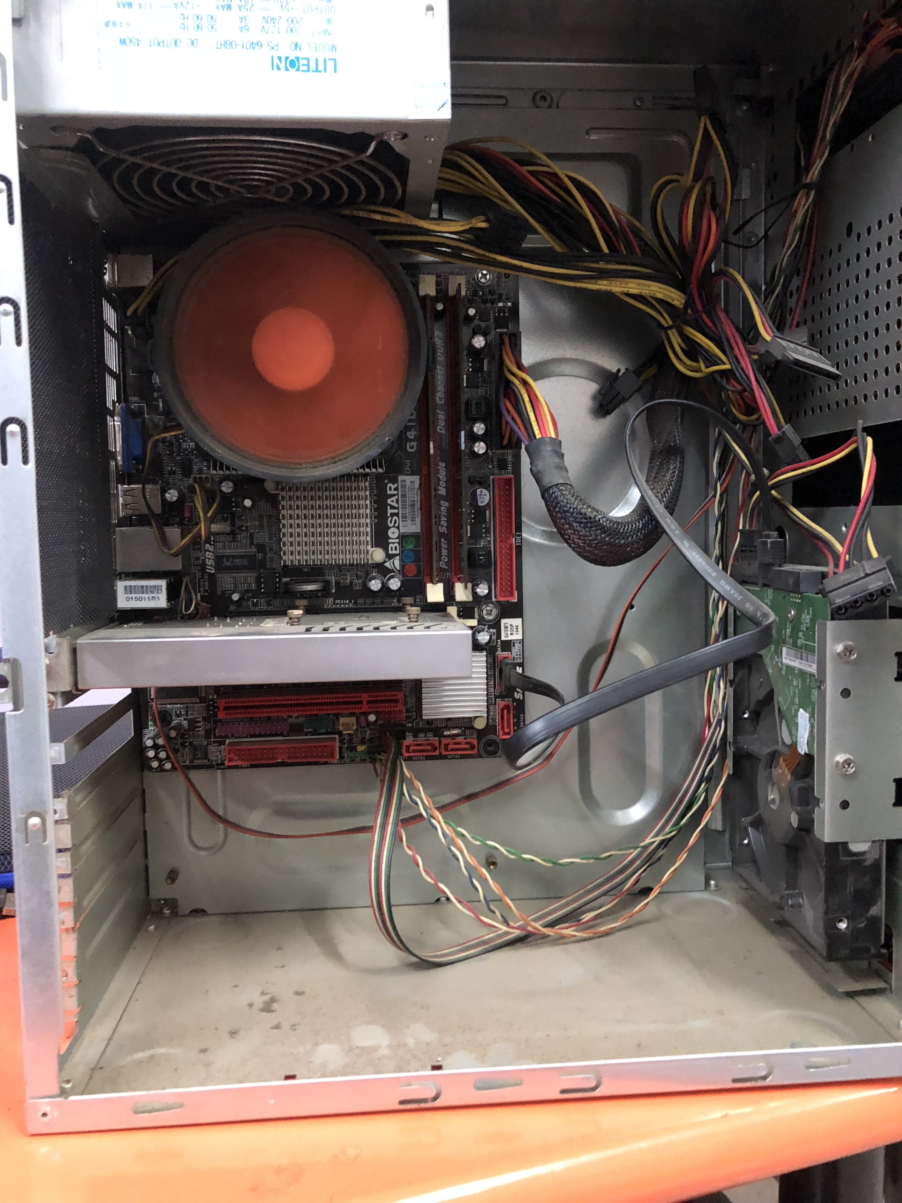 客户说这台电脑主机当破烂卖给我了,看了配置我才知道是赚了!