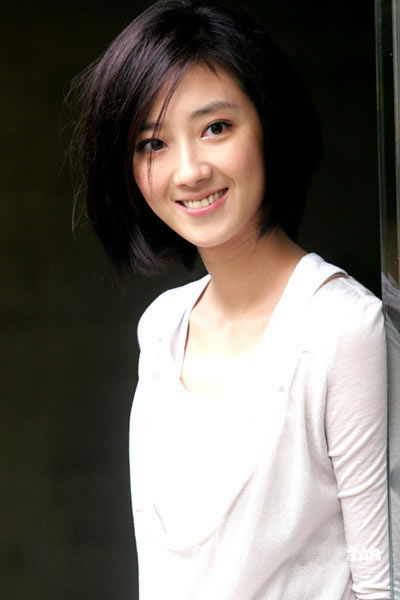 桂纶镁霸气独特有气质,一直以来勇敢做自己不断努力完成梦想