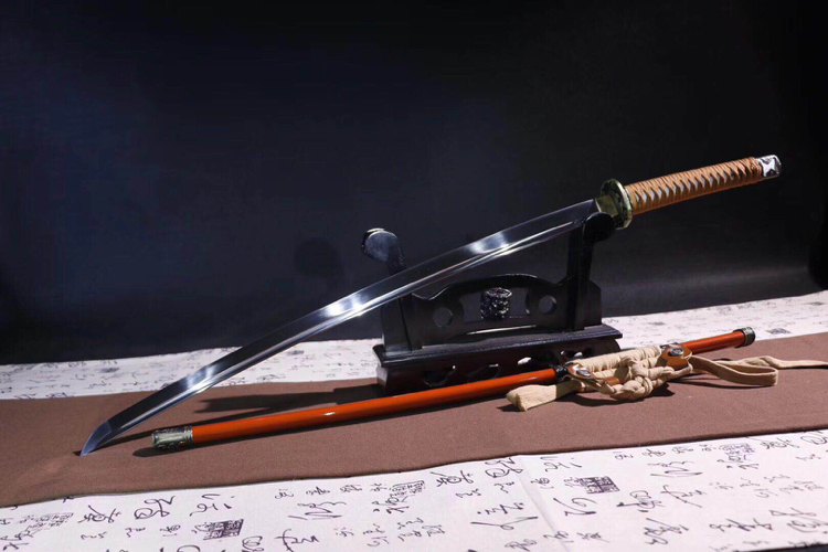 吉田太刀高性能太刀z弹簧钢锻打弯曲90度不变形带血槽,合金装具套件