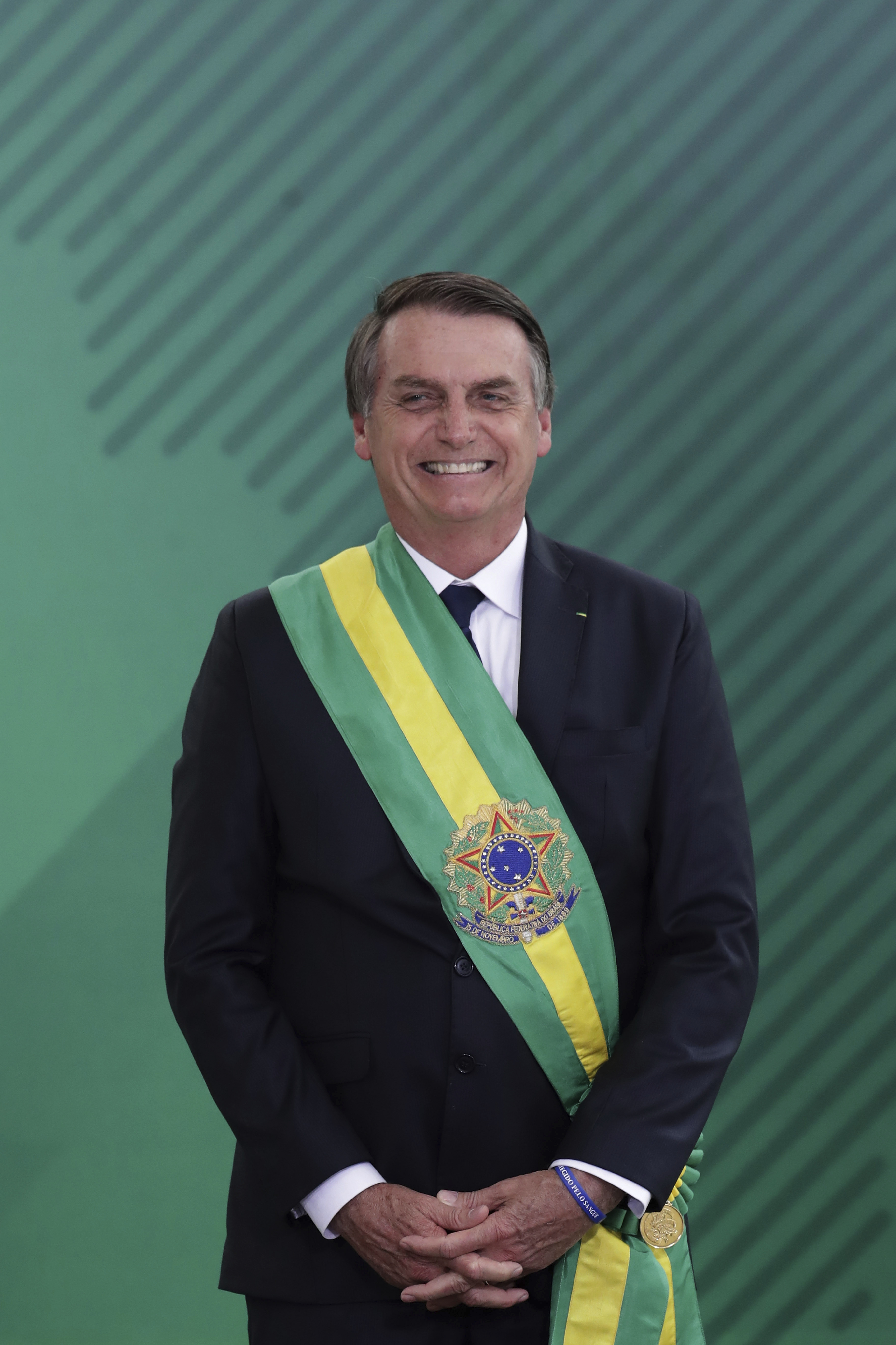 博索纳罗宣誓就任巴西总统 强调恢复经济消除腐败(2)