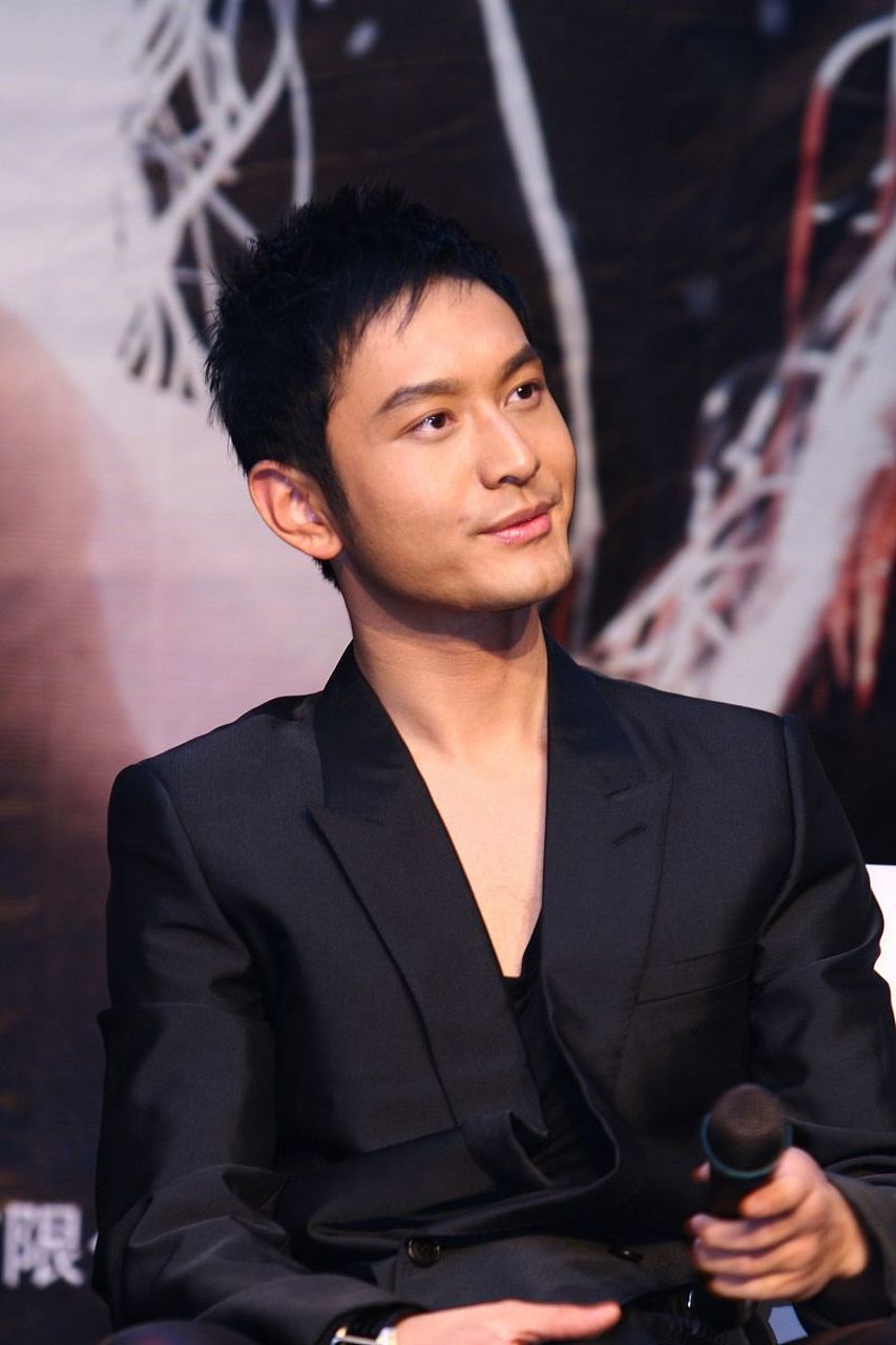 黄晓明曾跳瀑布救刘亦菲  黄晓明与刘亦菲在拍摄《神雕侠侣》时