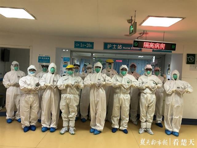 一位隔离病房医生与新型冠状病毒正面交锋的180个小时