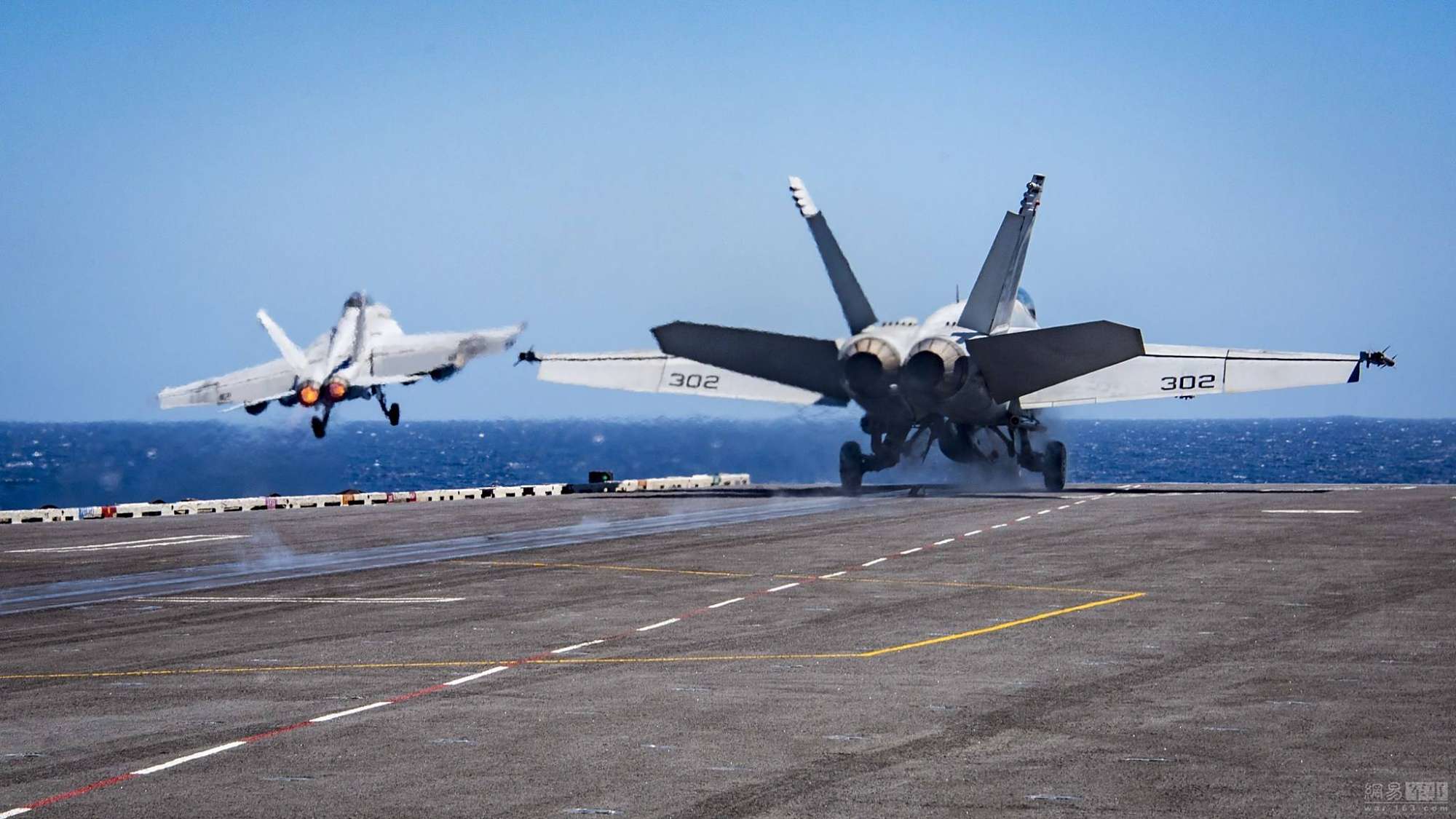 斜角甲板——现代大中型航空母舰的关键性技术