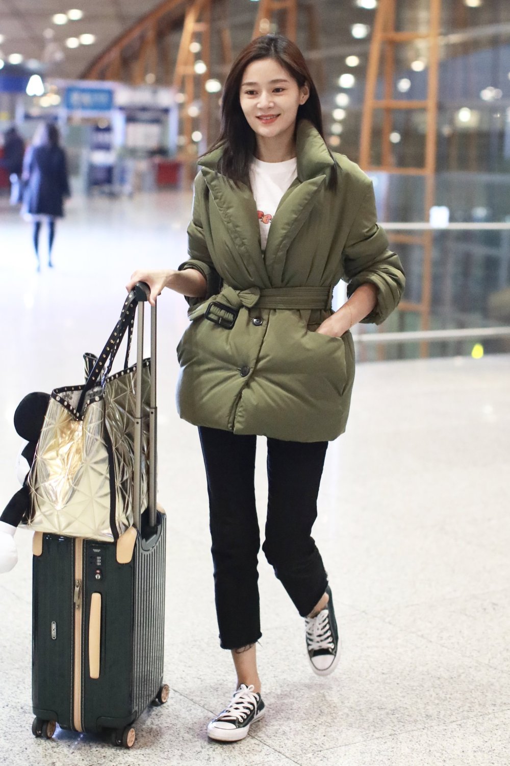 据了解,王媛可老公王雨也是一名演员,两人因戏结缘,老公于2012年光棍