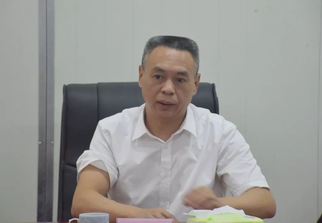 古田县委书记钟昌华看望慰问高速公路指挥部工作人员