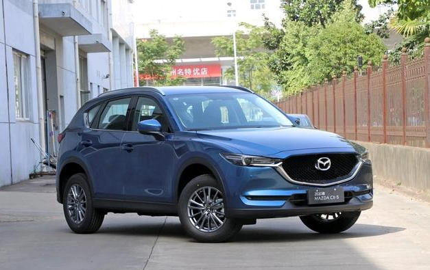 2020款马自达cx5 25两驱至尊版,全部落地价2285万!