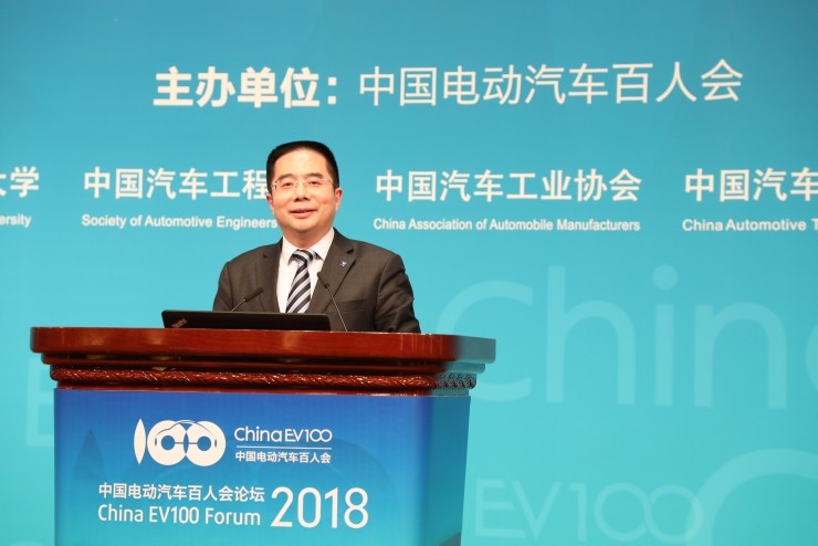 长安汽车董事长张宝林 :中国车企如果把握新能源全球第一市场 | 电动