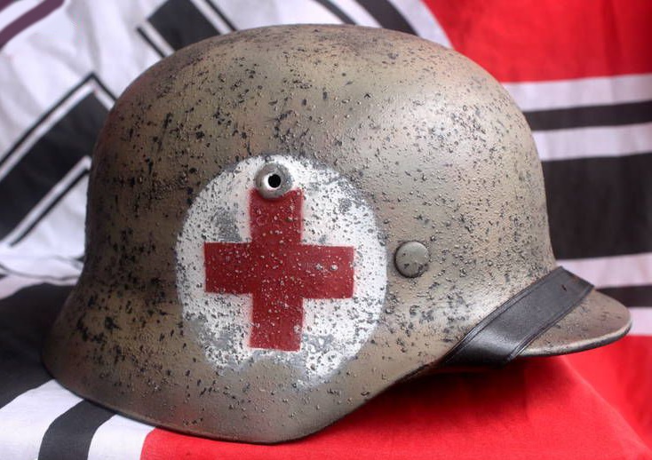 二战德军钢盔研发史:细心铸就一代经典,一款丑陋的钢盔被否决!