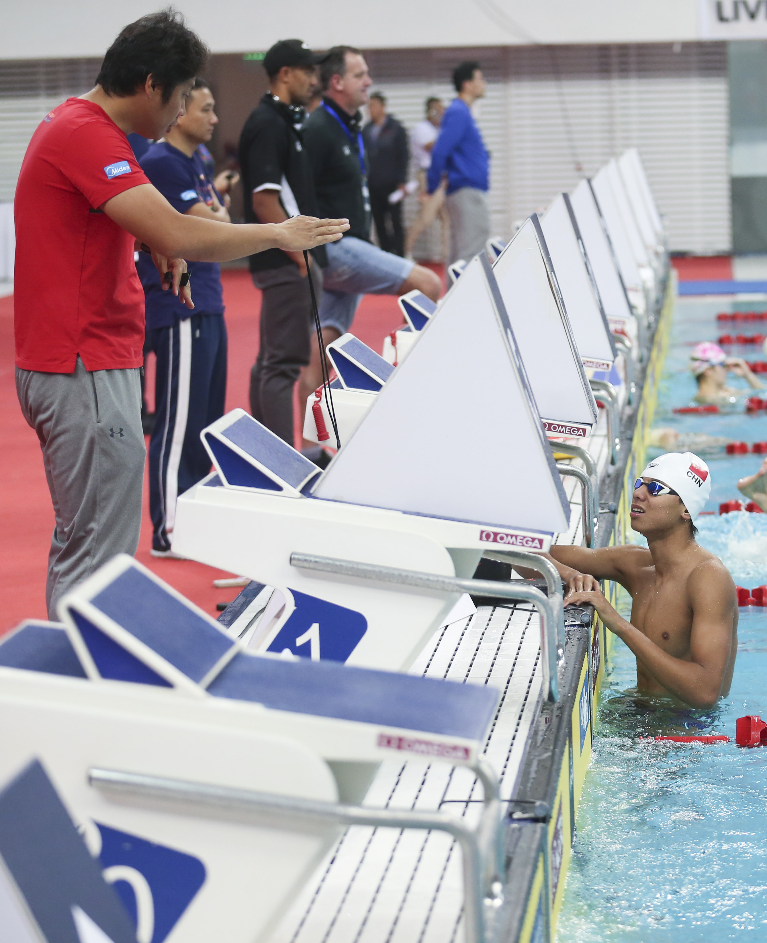 游泳——短池世界杯北京站:季新杰获男子1500米自由泳亚军