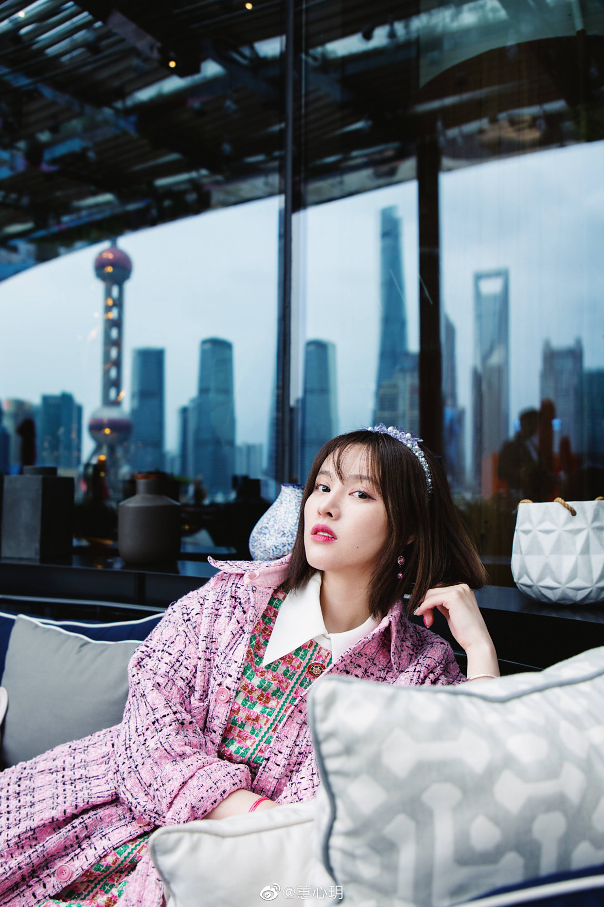 杨小萱时尚写真照经典画面