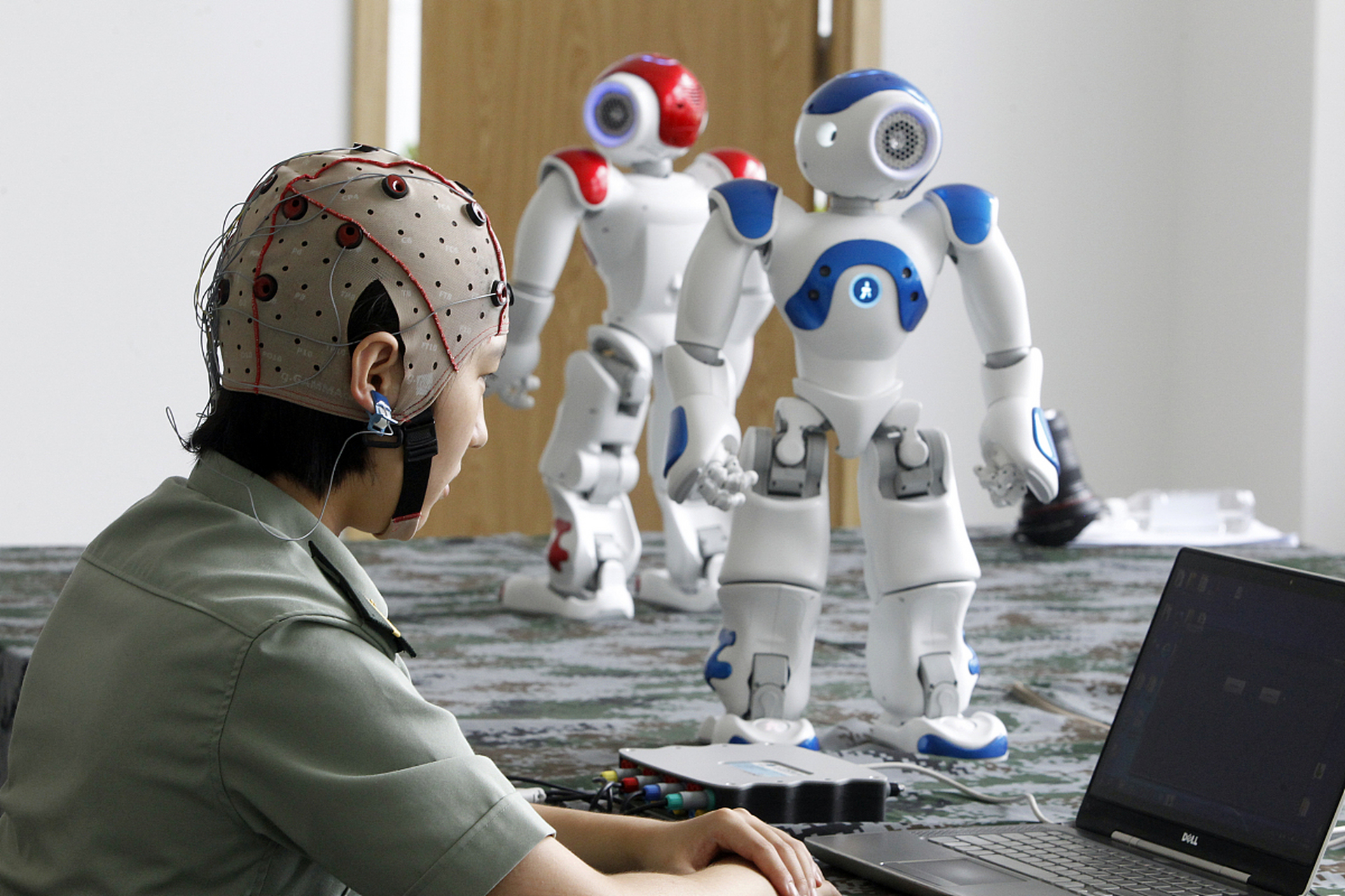 【数学的20个应用场景】机器人技术:机器人工程师使用数学,特别是线性