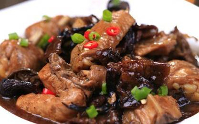 非常适合寒冬吃的2道南北大菜,学会人前露一手,特有面!