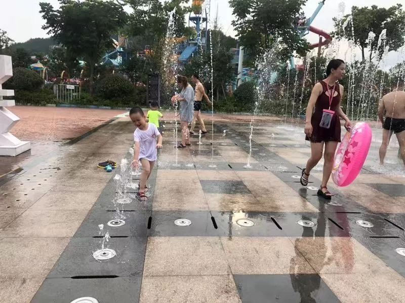 炎炎夏日,木木生物团队邀请你一起度过冰爽一夏