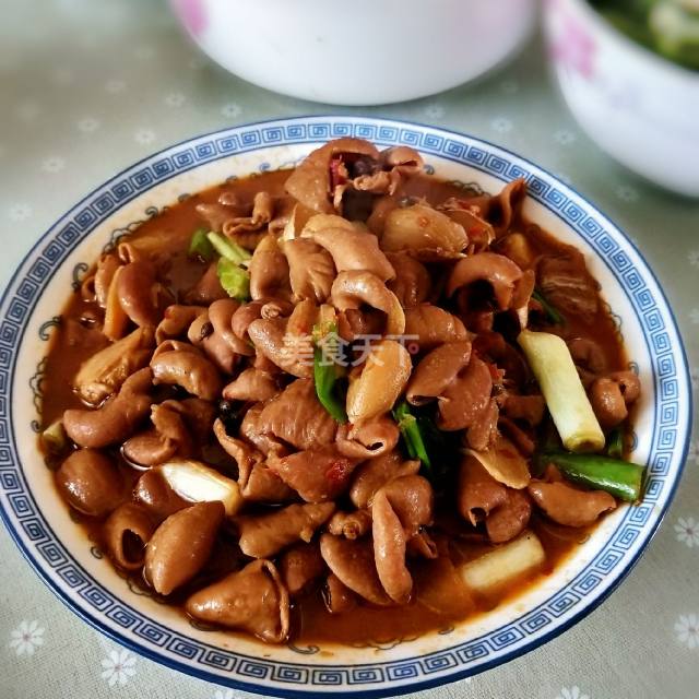 红烧肥肠就是这么简单,非常有嚼劲!