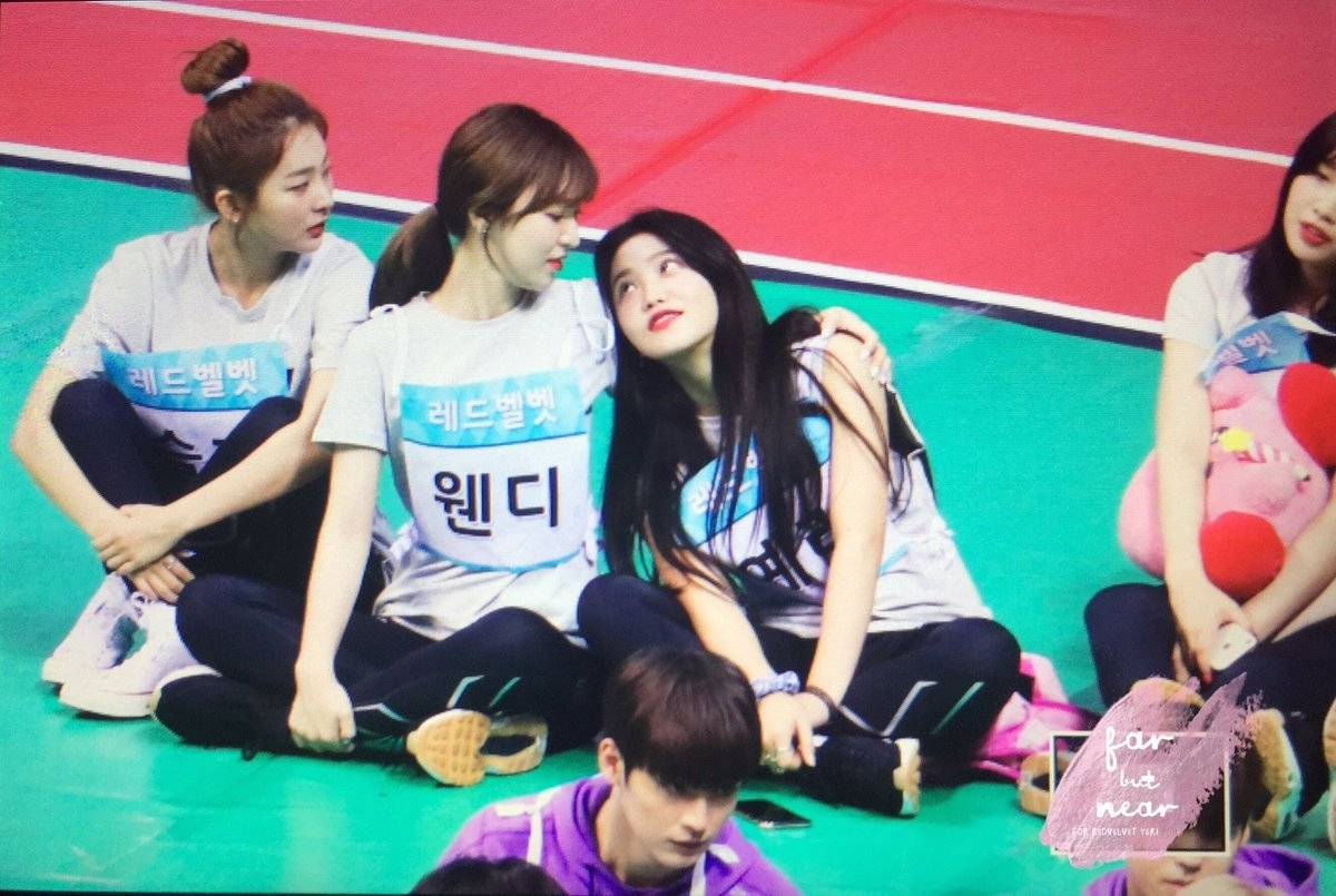 直击偶运会发糖现场 五个人的redvelvet最赞