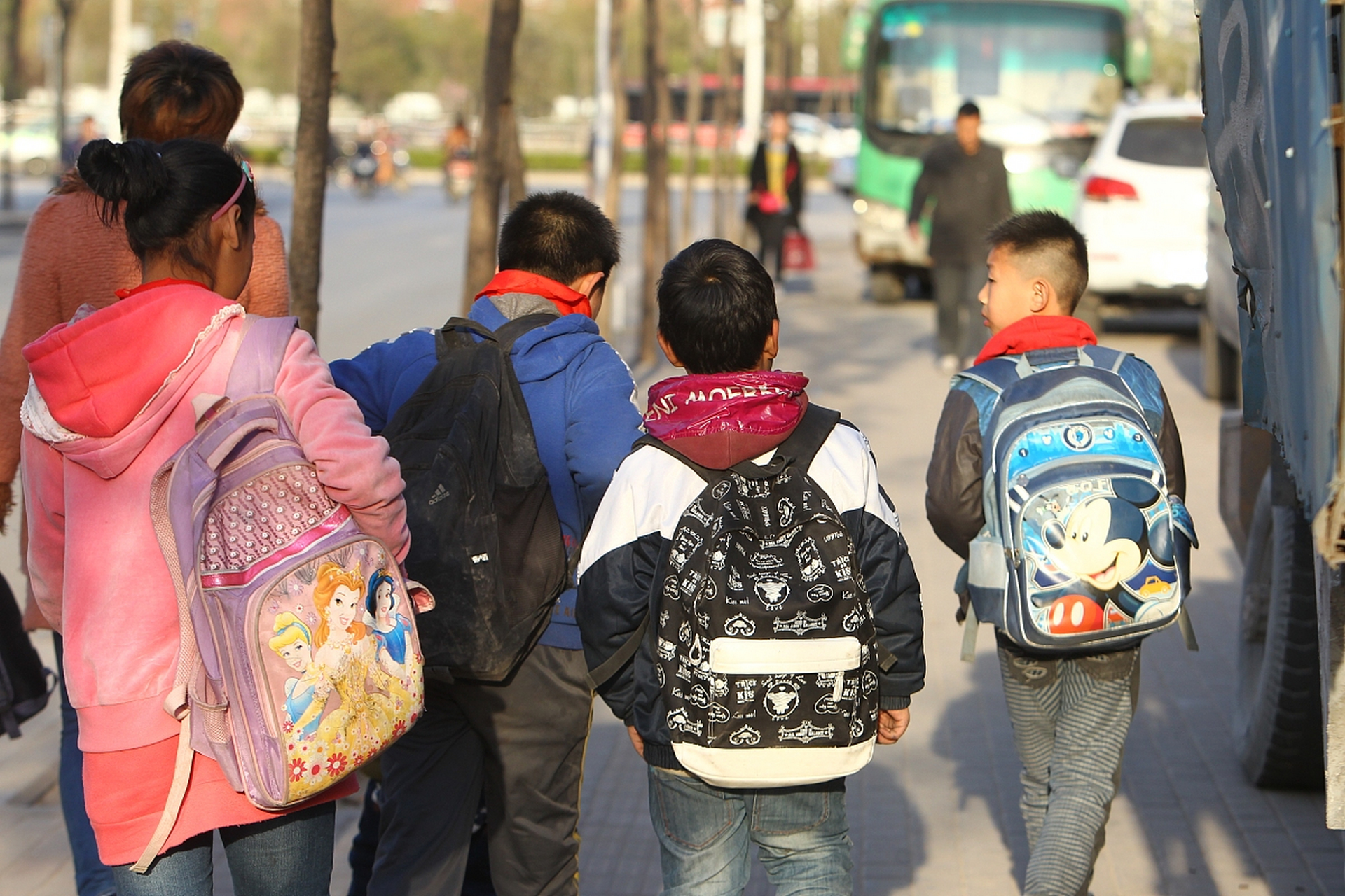 小王(化名),这位来自广西某职高的学子,在今年的1月份经历了一场突