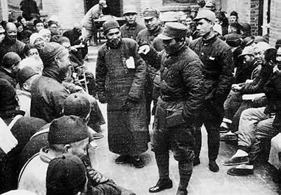 1945年,高树勋可以率全军起义,两年后,为何韩练成带不走46军?