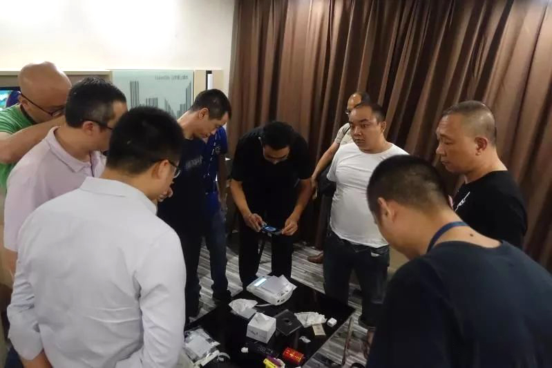 金平警方打掉一贩吸毒犯罪团伙