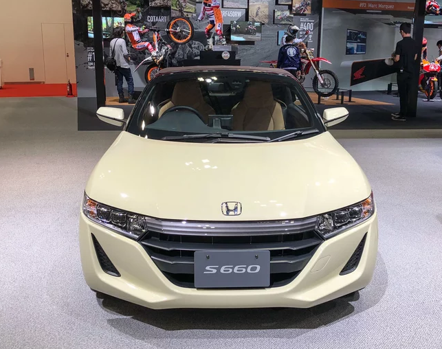 本田0.6t双座敞篷小跑车!