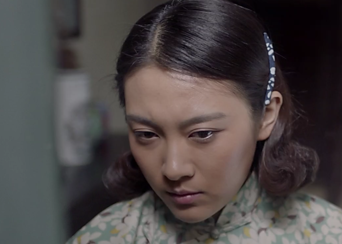 沈梦苏带着小远在集市上时,区达铭突然出现,他倾诉着对儿子的想念,还