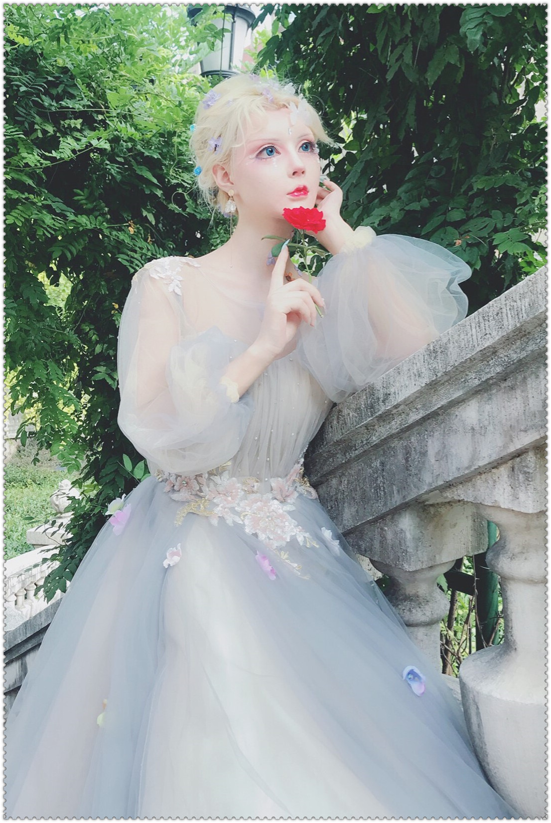 迪丽拉演绎真人版美人鱼,"出水"的一刻被美到了,天赐的神颜