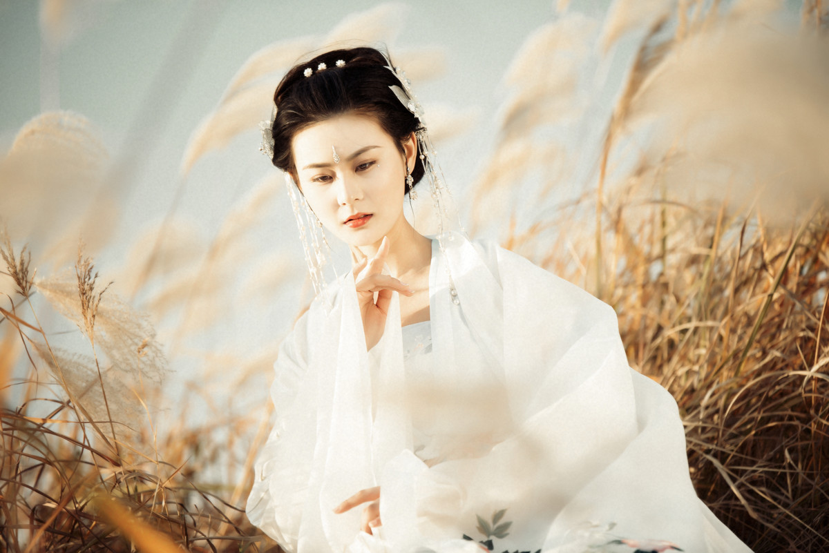 古风人像写真-芦花深深,秋日伊人