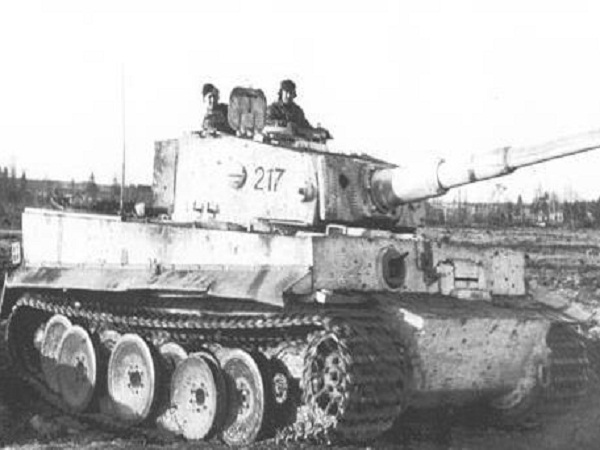 泥泞中的老虎:击毁178辆敌军坦克,战后开药店度过自己余生!