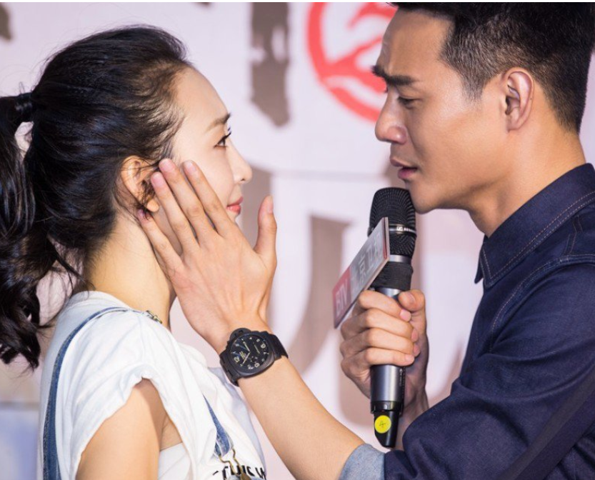 有一种友情叫王凯和王鸥,不惧绯闻,手里拿的东西成了焦点